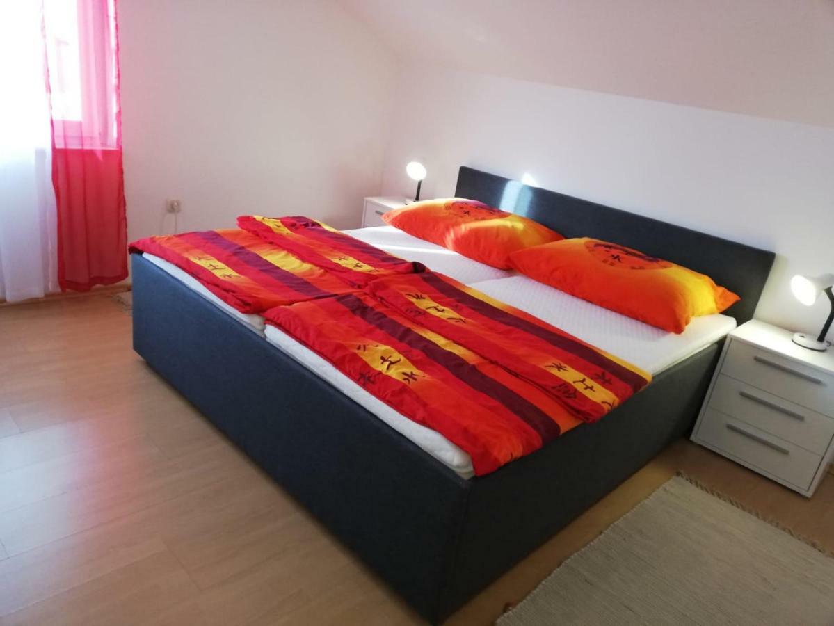 Pavlo Apartments Zadar Buitenkant foto